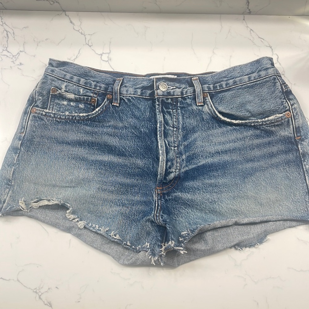 Like New AGOLDE Parker Vintage Cut Off Short